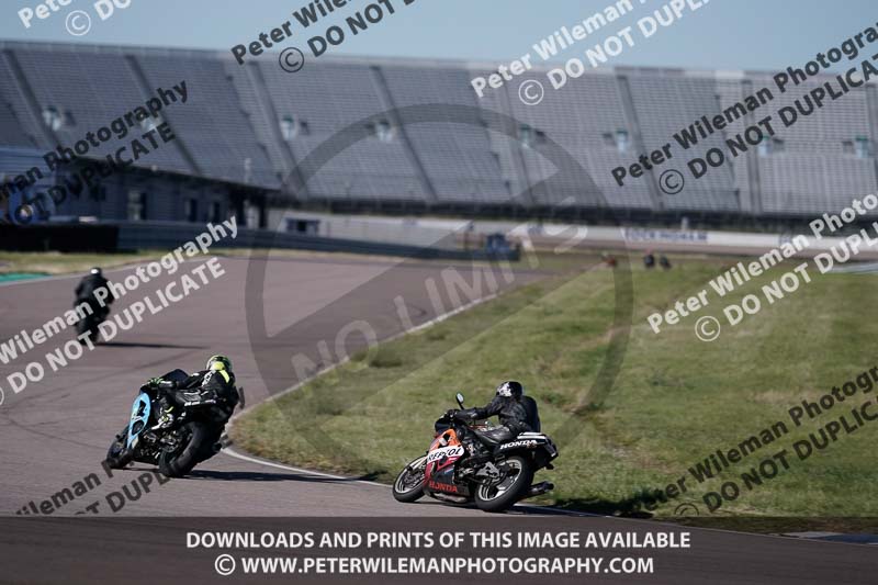 Rockingham no limits trackday;enduro digital images;event digital images;eventdigitalimages;no limits trackdays;peter wileman photography;racing digital images;rockingham raceway northamptonshire;rockingham trackday photographs;trackday digital images;trackday photos